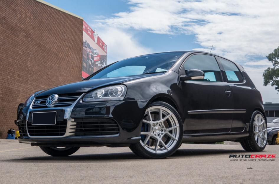 VOLKSWAGEN GOLF KPS BRUSHED WITH SILVER LIP